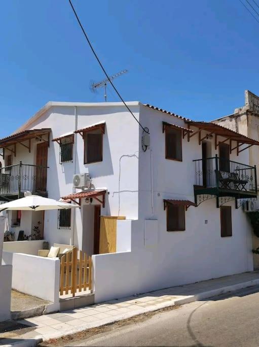 Nikόla'S House Villa Mourniaí Eksteriør billede